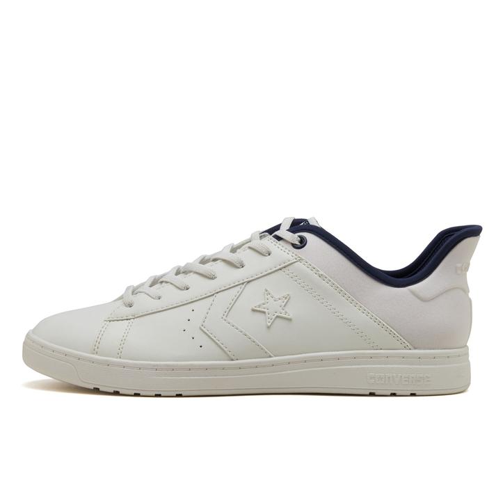 �y���������z �yCONVERSE�z �R���o�[�X CITYSTAR SLIT SLIDE �V�e�B�[�X�^�[ �X���b�g�X���C�h 33702390 WHITE 5(23cm)