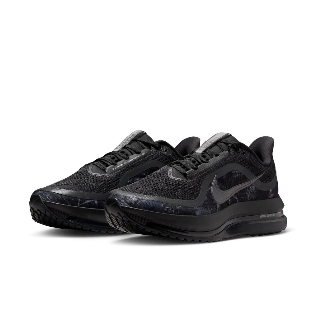  NIKE NIKE Pegasus Premium CM画像2