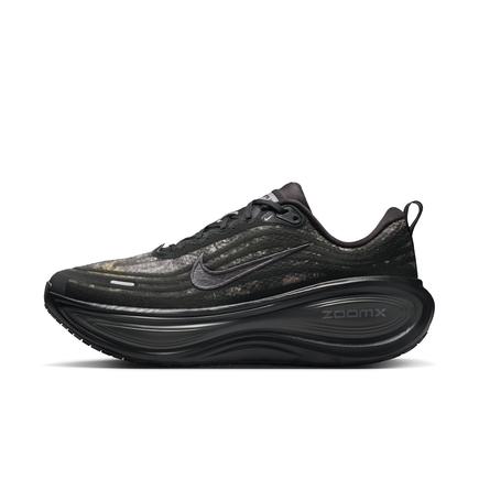 NIKE ズーム ボメロ プラス CM