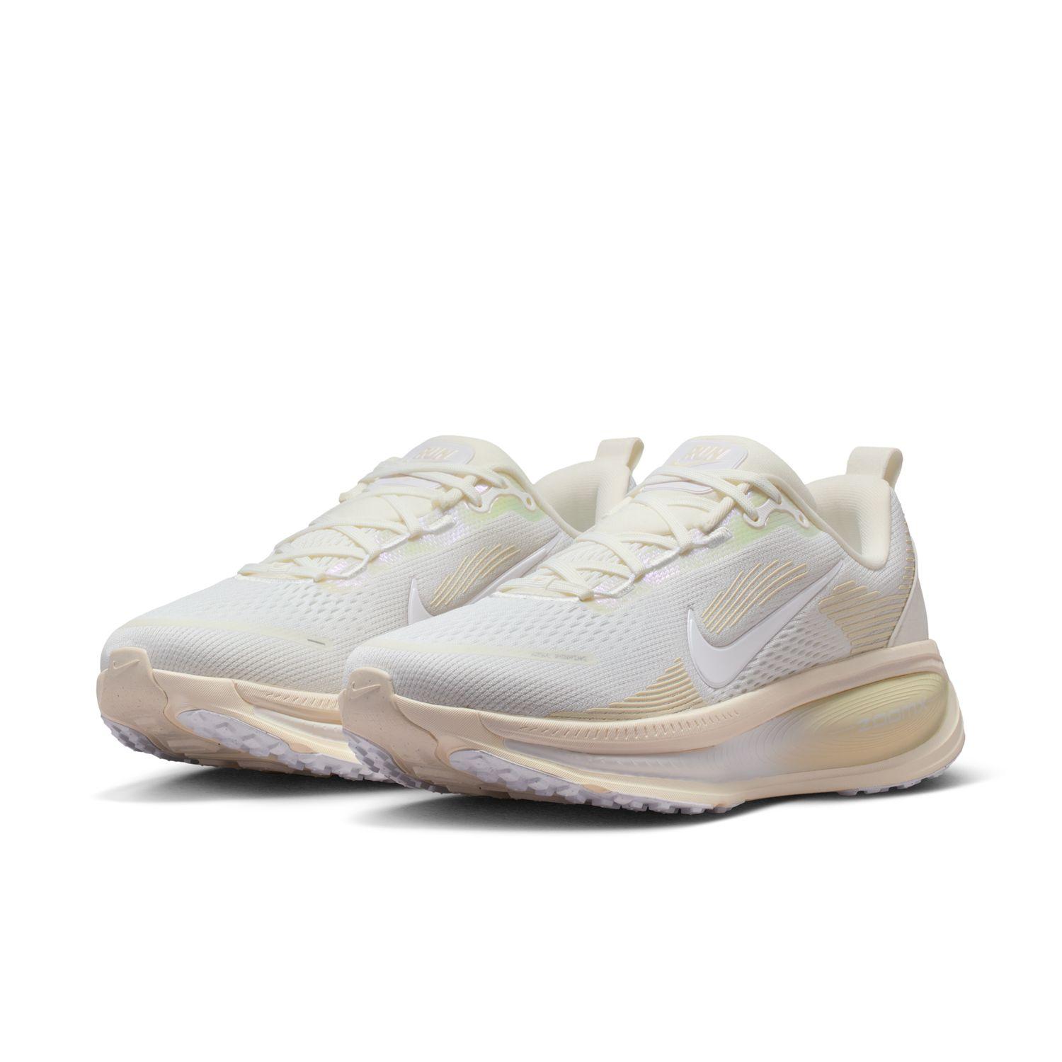 NIKE 【トライオンキャンペーン対象品】 W Vomero 18 ESS｜OSHMAN'S