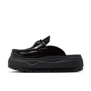 BLACK/METALLIC SILVER