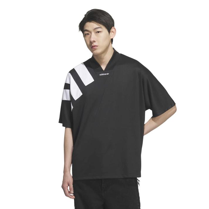 adidas �V���[�g�X���[�u *BLACK/WHITE