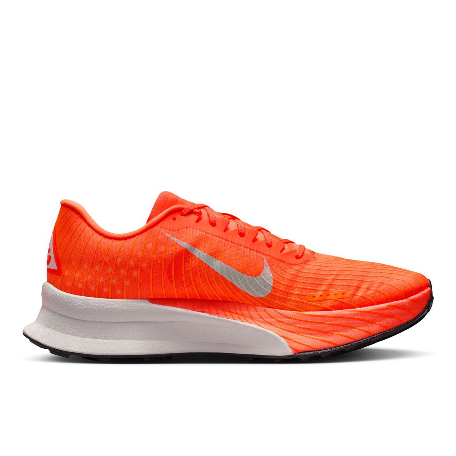 NIKE NIKE ACG Ultra Fly Trail｜OSHMAN'S ONLINE 公式通販