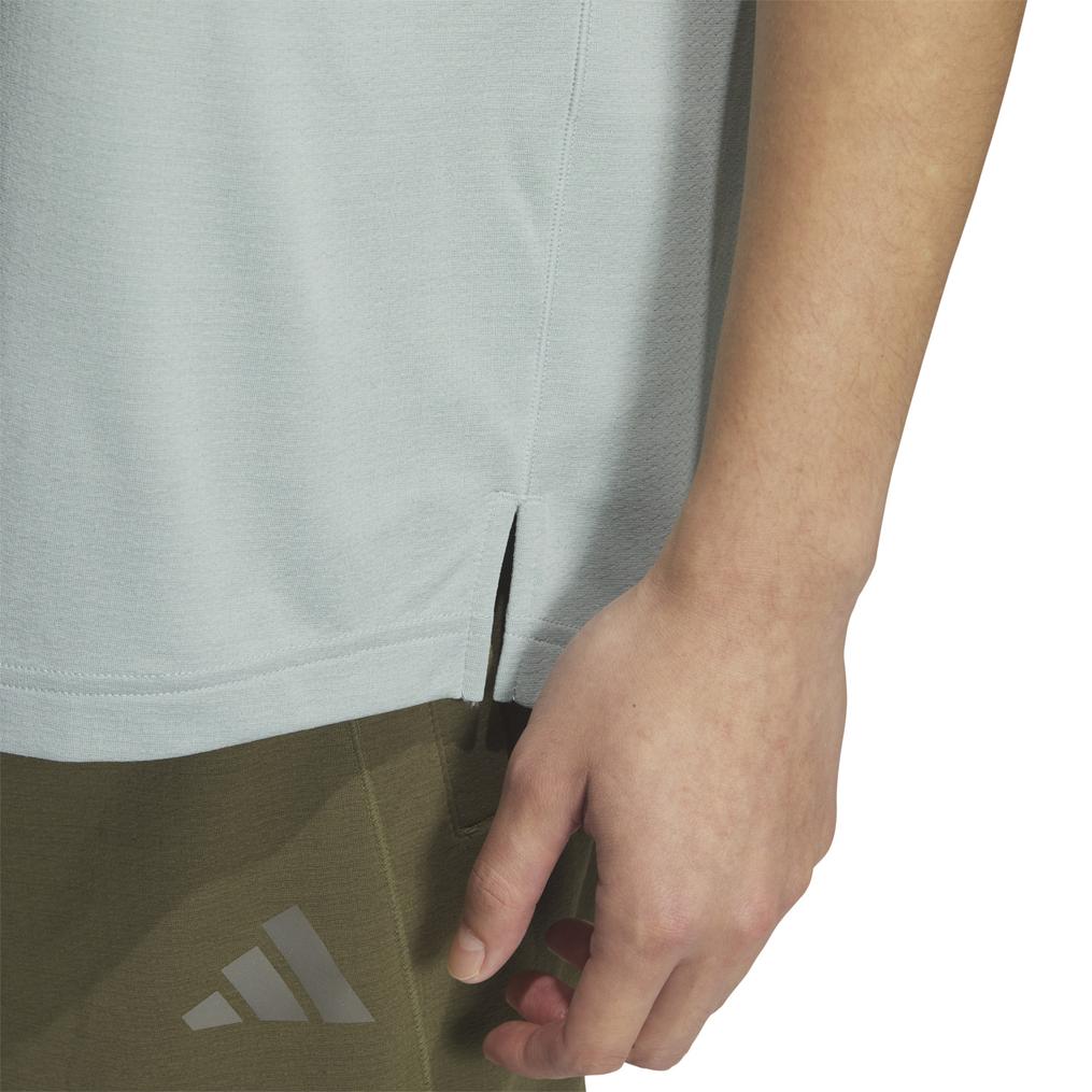  adidas ADIDAS Tech Essential Cool Touch Stealth 3-Bar N/S Tee画像2