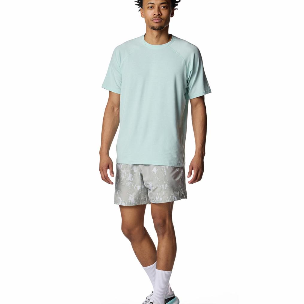  UNDER ARMOUR UNDER ARMOUR UA Woven Multi Pocket Printed Shorts画像2