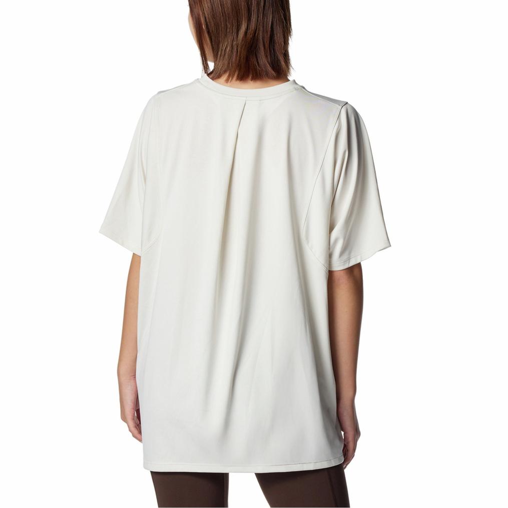  UNDER ARMOUR UNDER ARMOUR UA Tech Tuck T-Shirt画像3