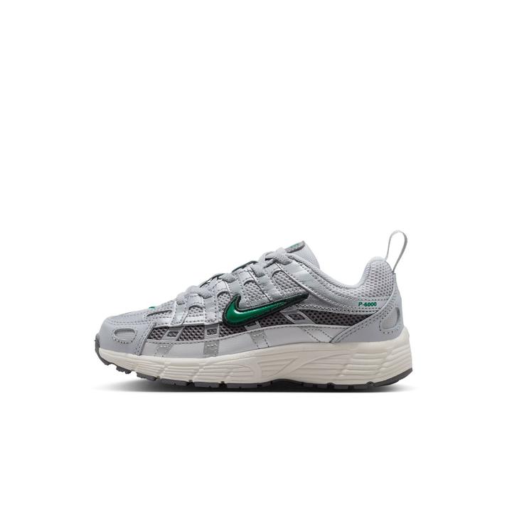 NIKE P-6000 PS 021GRYFOG/MALCH
