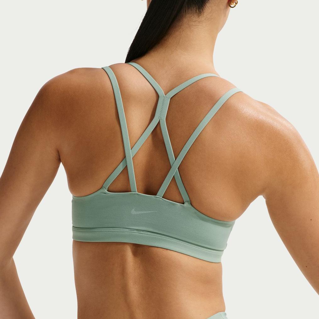  NIKE 【期間限定価格】 Zenvy Strappy Lightsupport Padded Sports Bra画像3