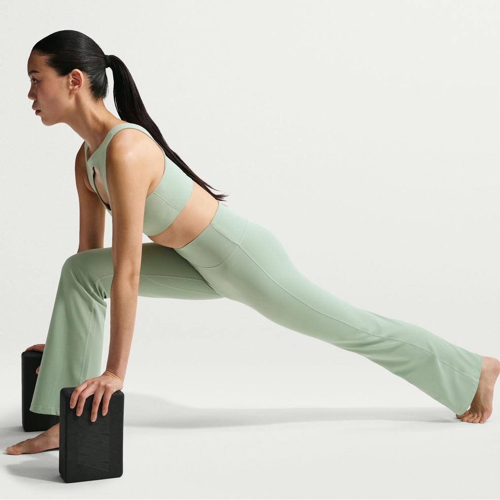  NIKE NIKE Zenvy Highwaist Flare Leggings画像2