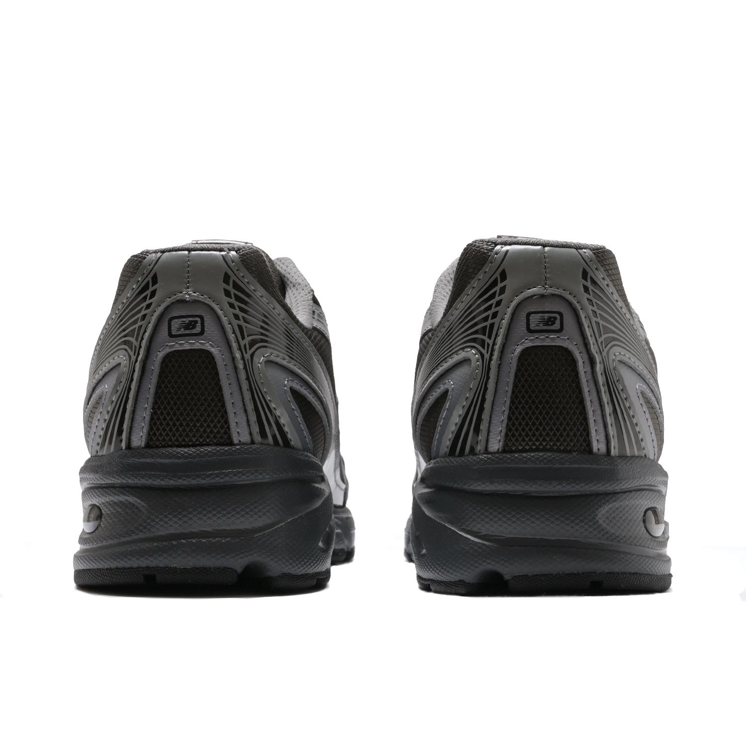 New Balance U740 スニーカー23.5cm New Balance（ニューバランス） スニーカー 「New Balance」U740
