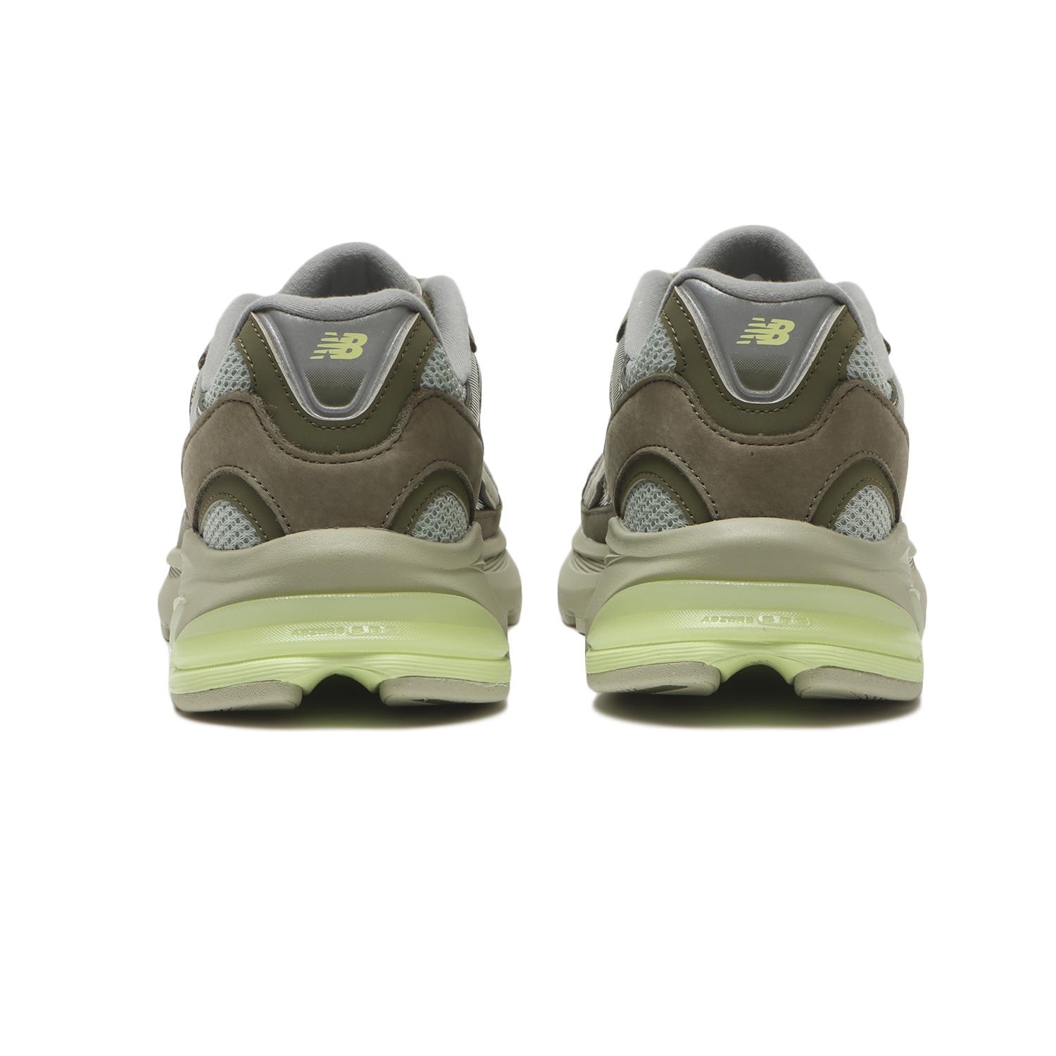  New Balance 2010画像4