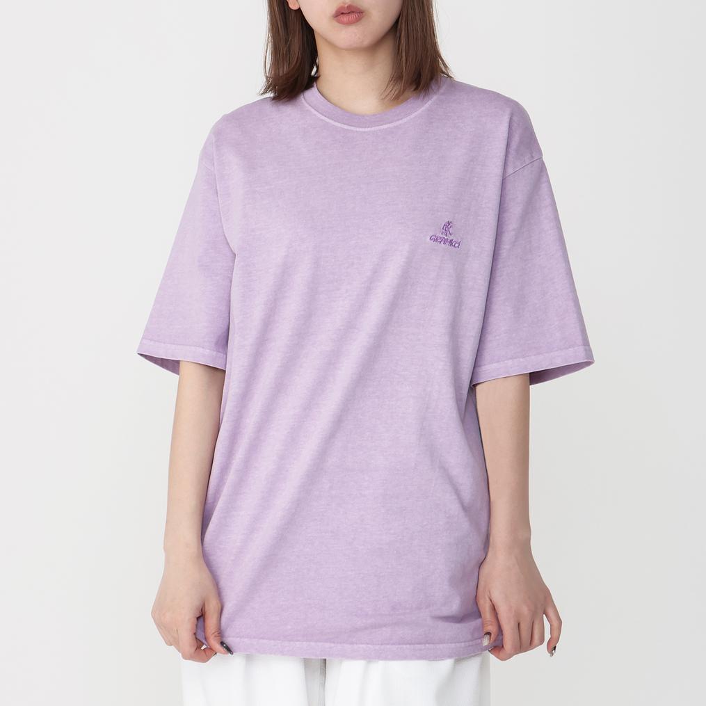 モデル：161cm / 着用サイズ：M Gramicci Gramicci W's S/S Tee OSHMAN'S SMU画像1