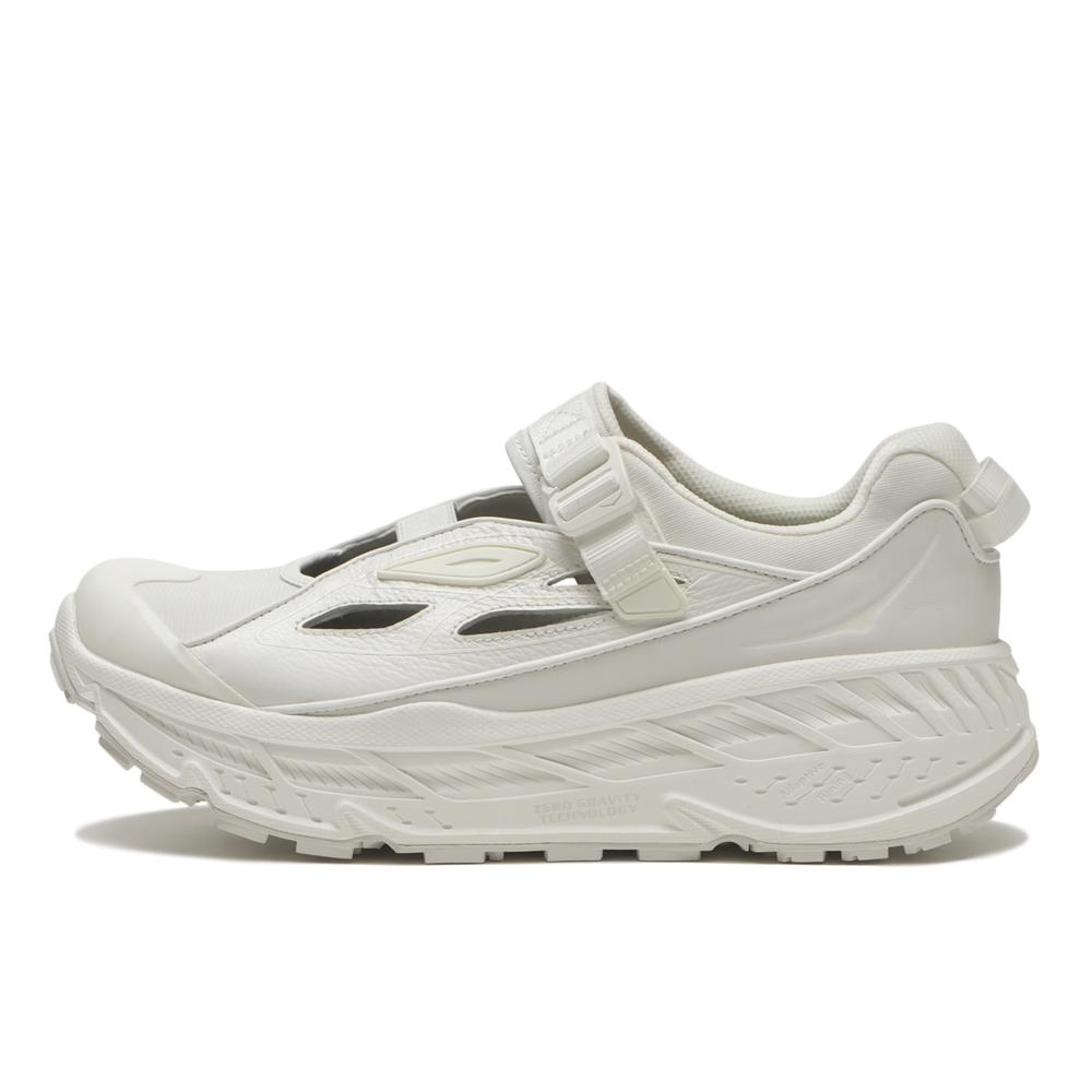 HOKA STINSON BREEZE｜BILLY