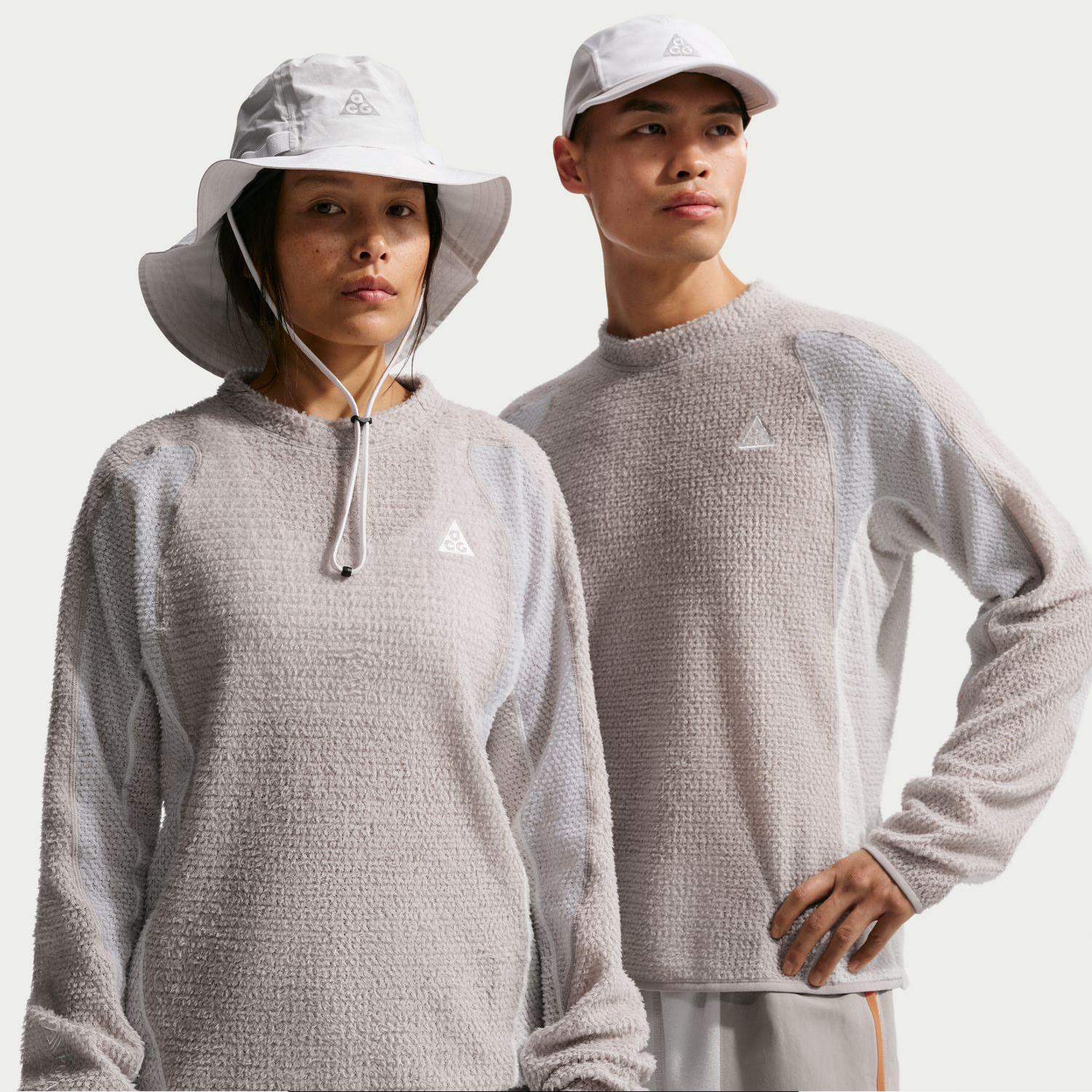 NIKE NIKE ACG Wolf Lichen Crew｜OSHMAN'S ONLINE 公式通販