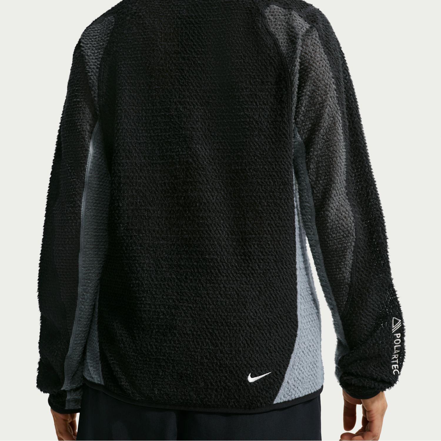 NIKE NIKE ACG Wolf Lichen Crew｜OSHMAN'S ONLINE 公式通販