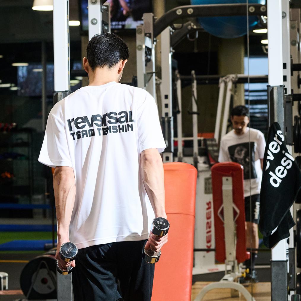モデル180cm／着用サイズ：L REVERSAL REVERSAL TEAM TENSHIN Photo Dry T画像4