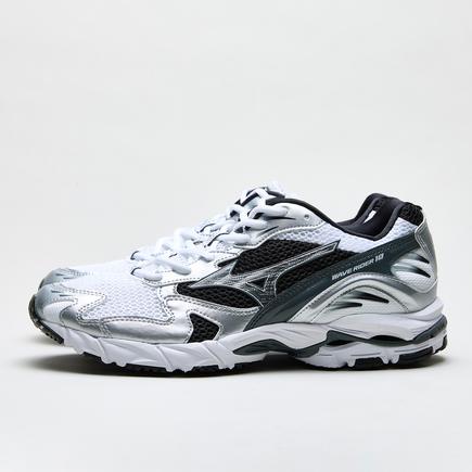 MIZUNO ウェーブライダー 10