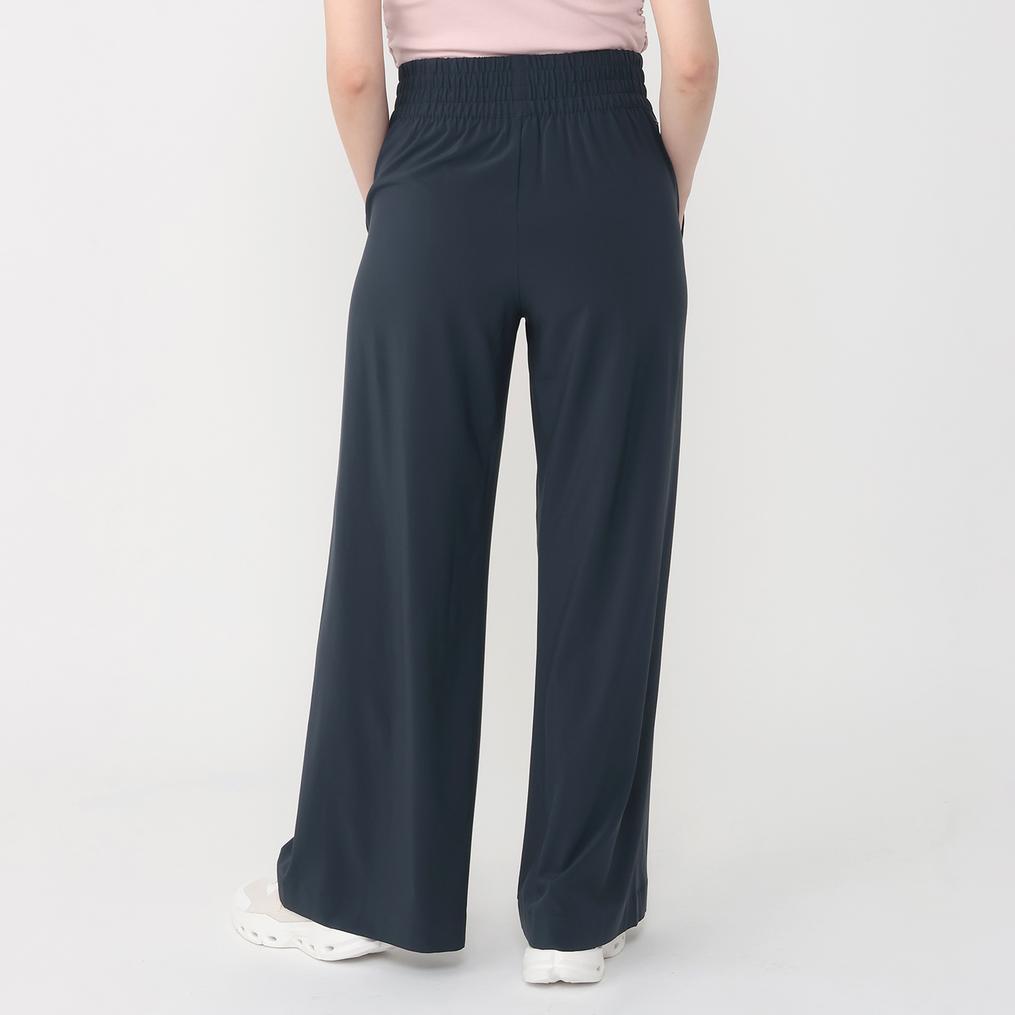 モデル：１６１cm / 着用サイズ：S vuori VUORI Villa Wideleg Pants Short画像3