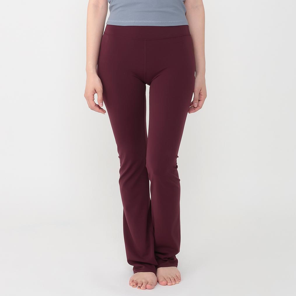 モデル：１６１cm / 着用サイズ：S vuori VUORI Vuori AllTheFeels Slim Flare画像1