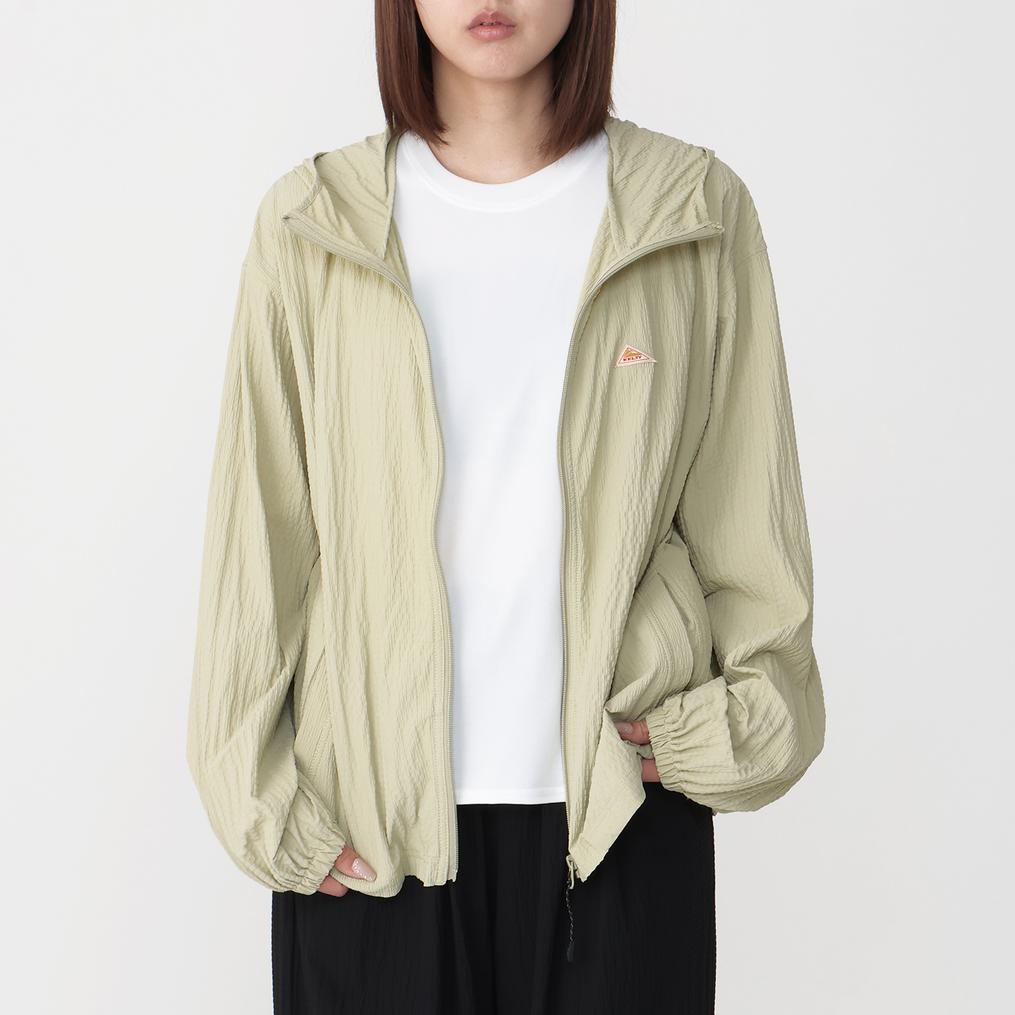 モデル：161cm / 着用サイズ：F KELTY KELTY W's UV Zip Parka OSHMAN'S SMU画像1