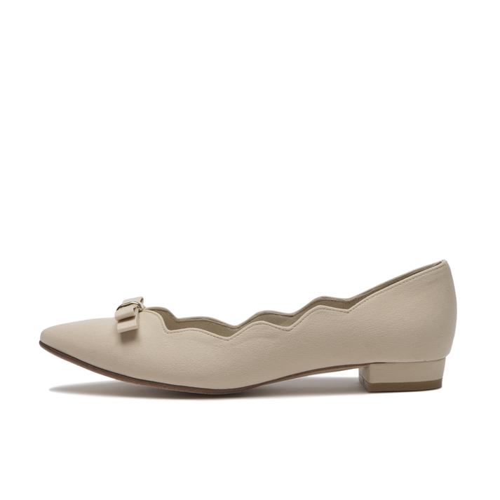 JOLI ENCORE �|�C���e�b�h�t�����[�J�b�g�p���v�X 2 BEIGE