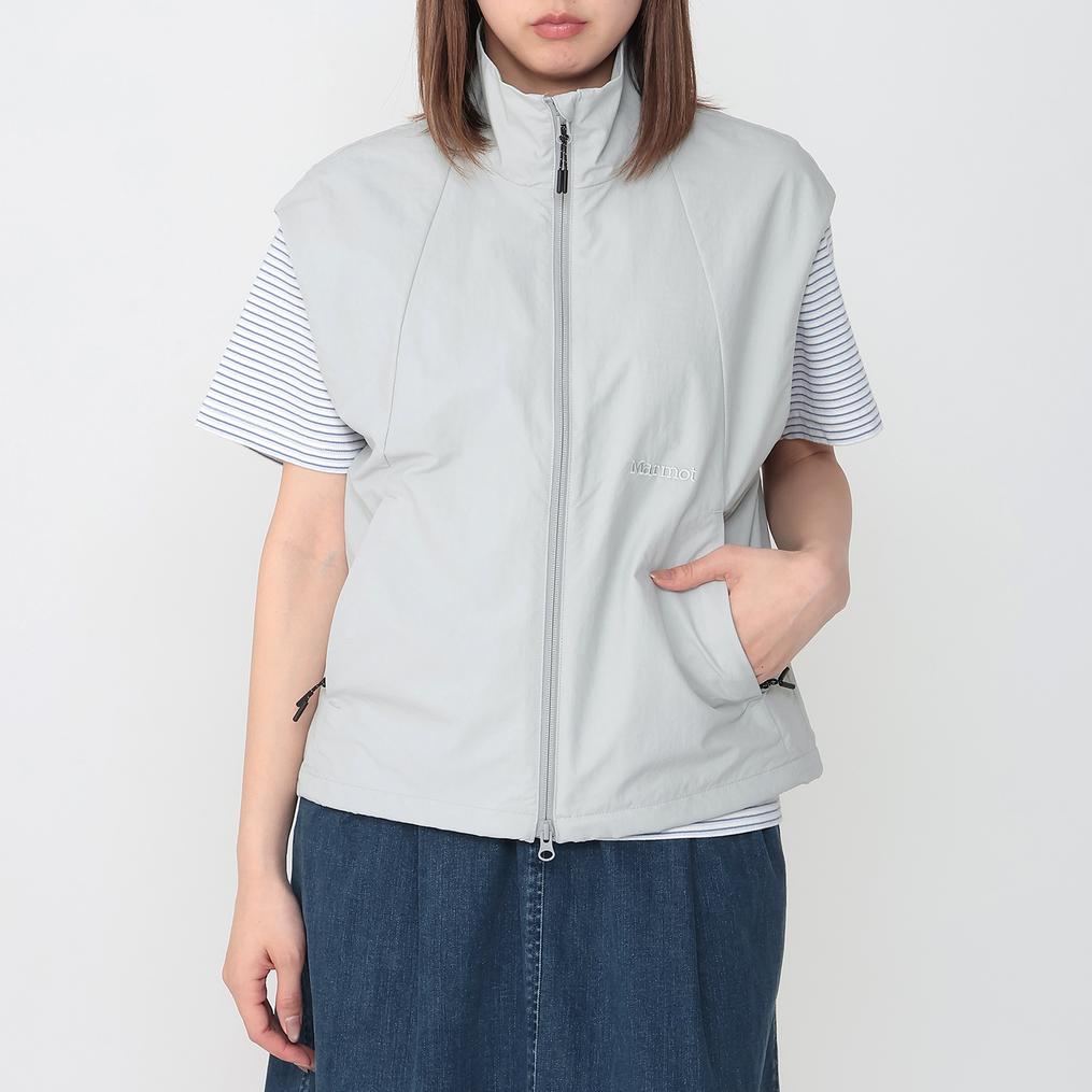 モデル：161㎝ / 着用サイズ：M MARMOT MARMOT W's PERTEX Mt. Short Vest画像1