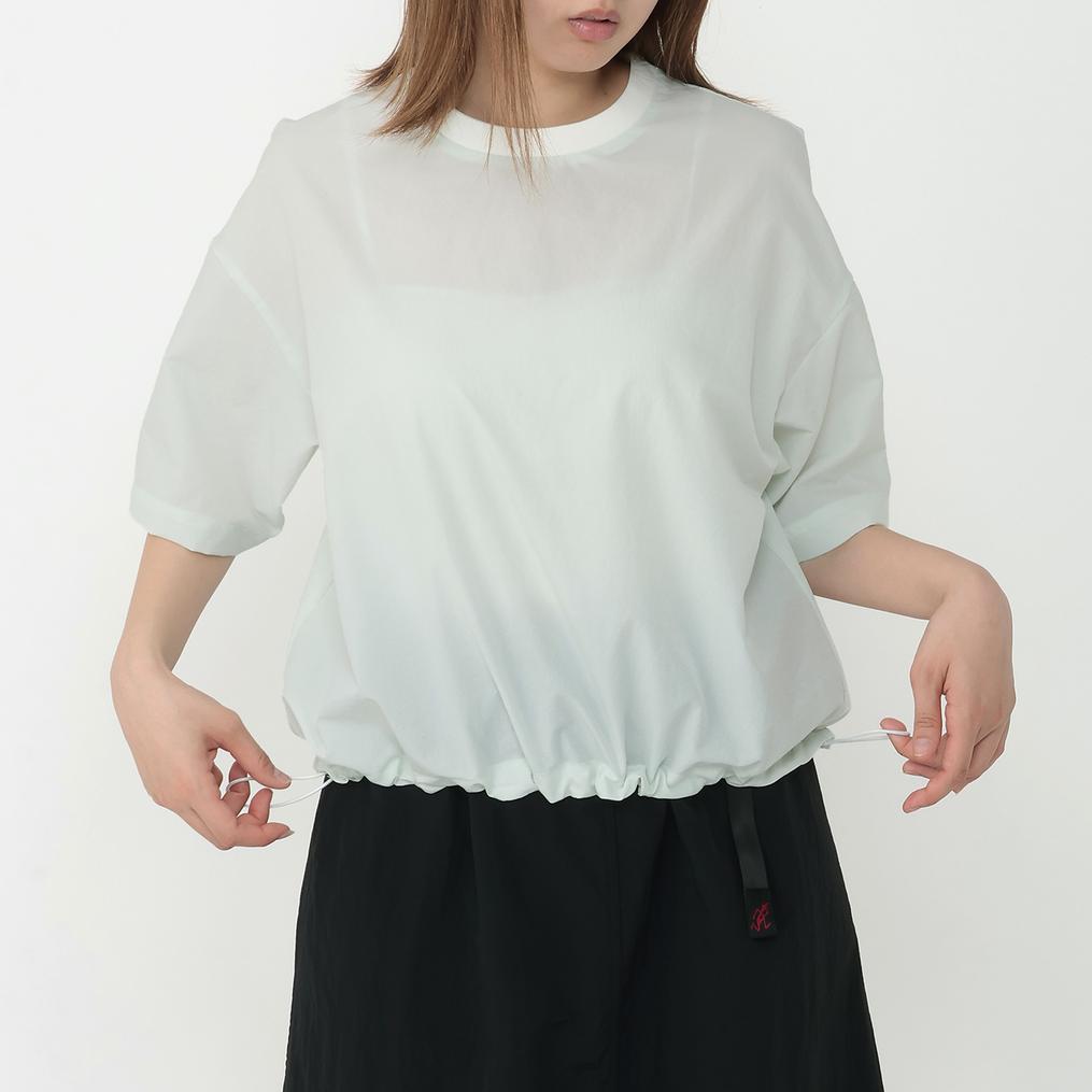 モデル：１６１cm / 着用サイズ：M NANGA NANGA W's DotAir Comfy S/S Tee画像1