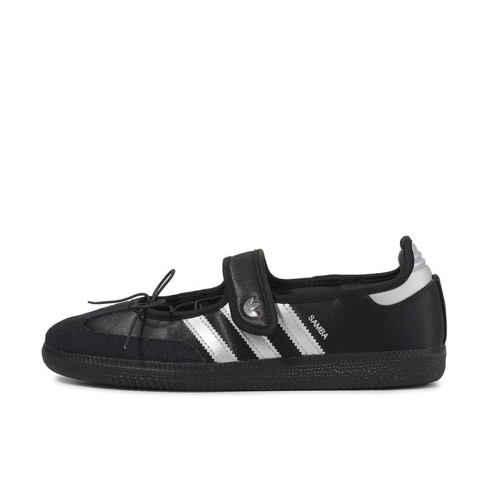 adidas �T���o �W�F�[�� W *CORE/SILV/CORE