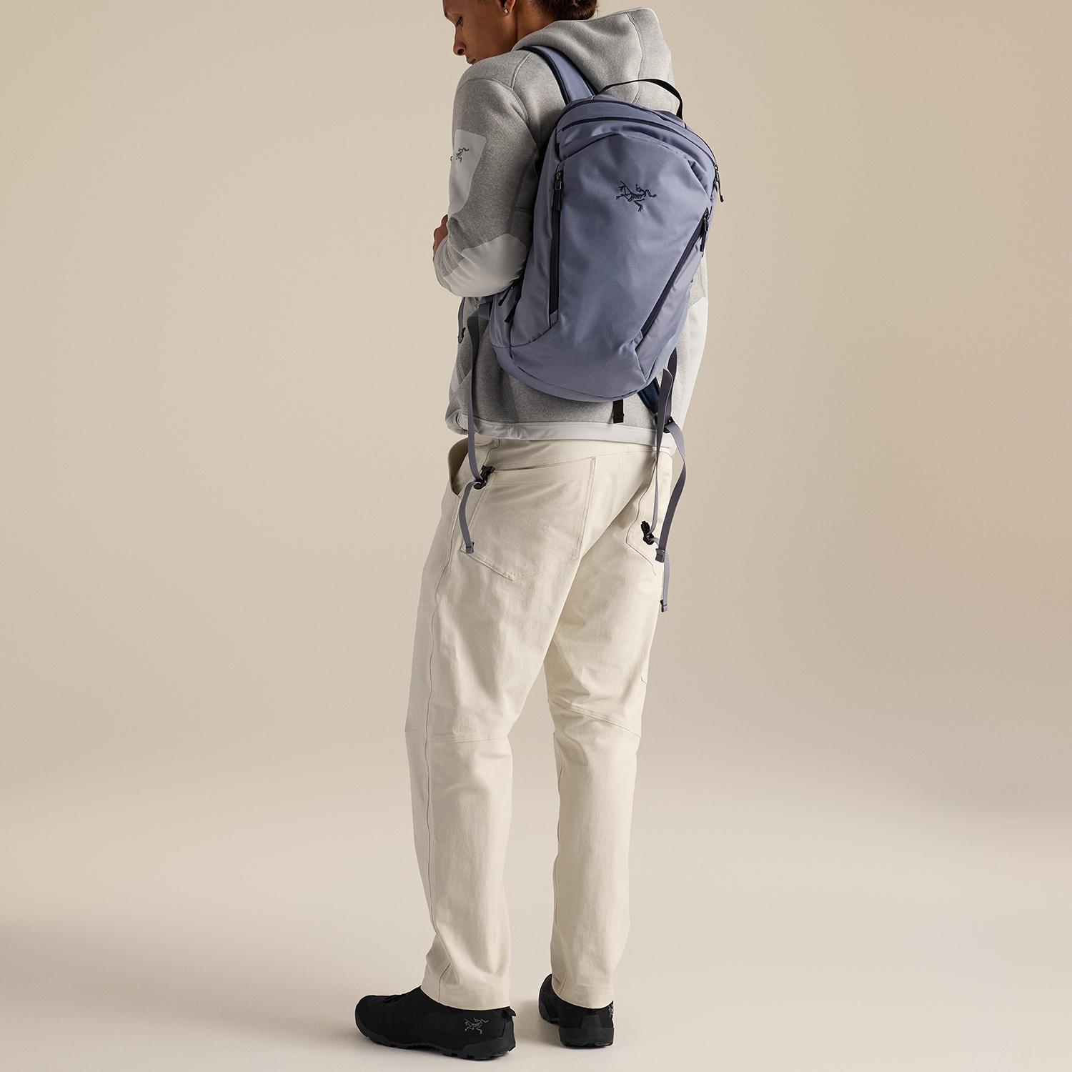 ARC'TERYX ARC'TERYX Mantis 26 Backpack｜OSHMAN'S ONLINE 公式通販