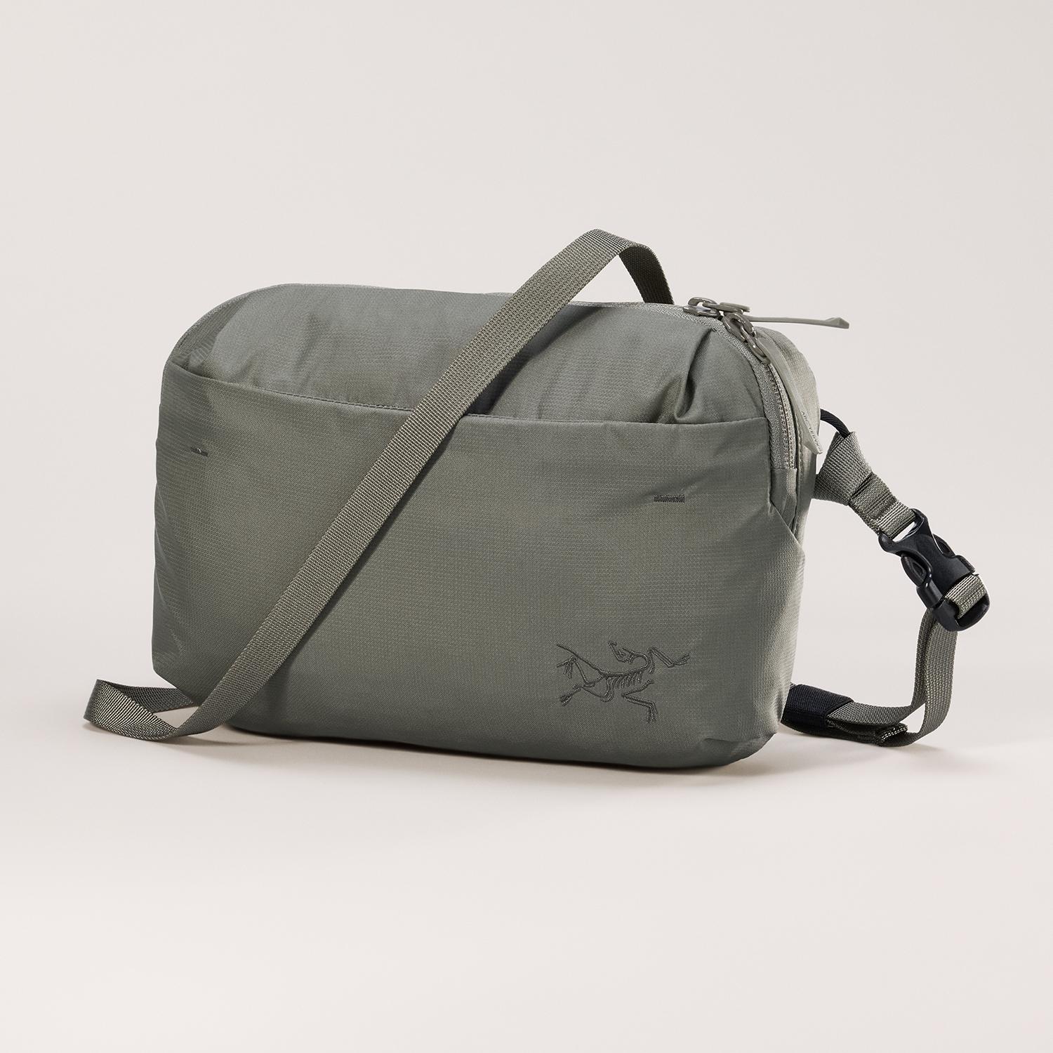 【よしの】ARC'TERYX Heliad Crossbody ARC'TERYX ARC'TERYX Heliad Crossbody｜OSHMAN'S ONLINE 公式通販