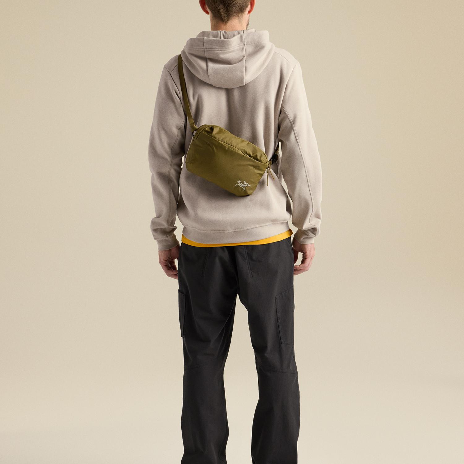 ARC'TERYX ARC'TERYX Heliad Crossbody｜OSHMAN'S ONLINE 公式通販