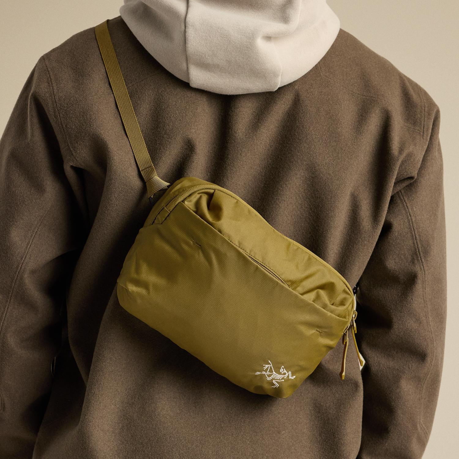 ARC'TERYX ARC'TERYX Heliad Crossbody｜OSHMAN'S ONLINE 公式通販