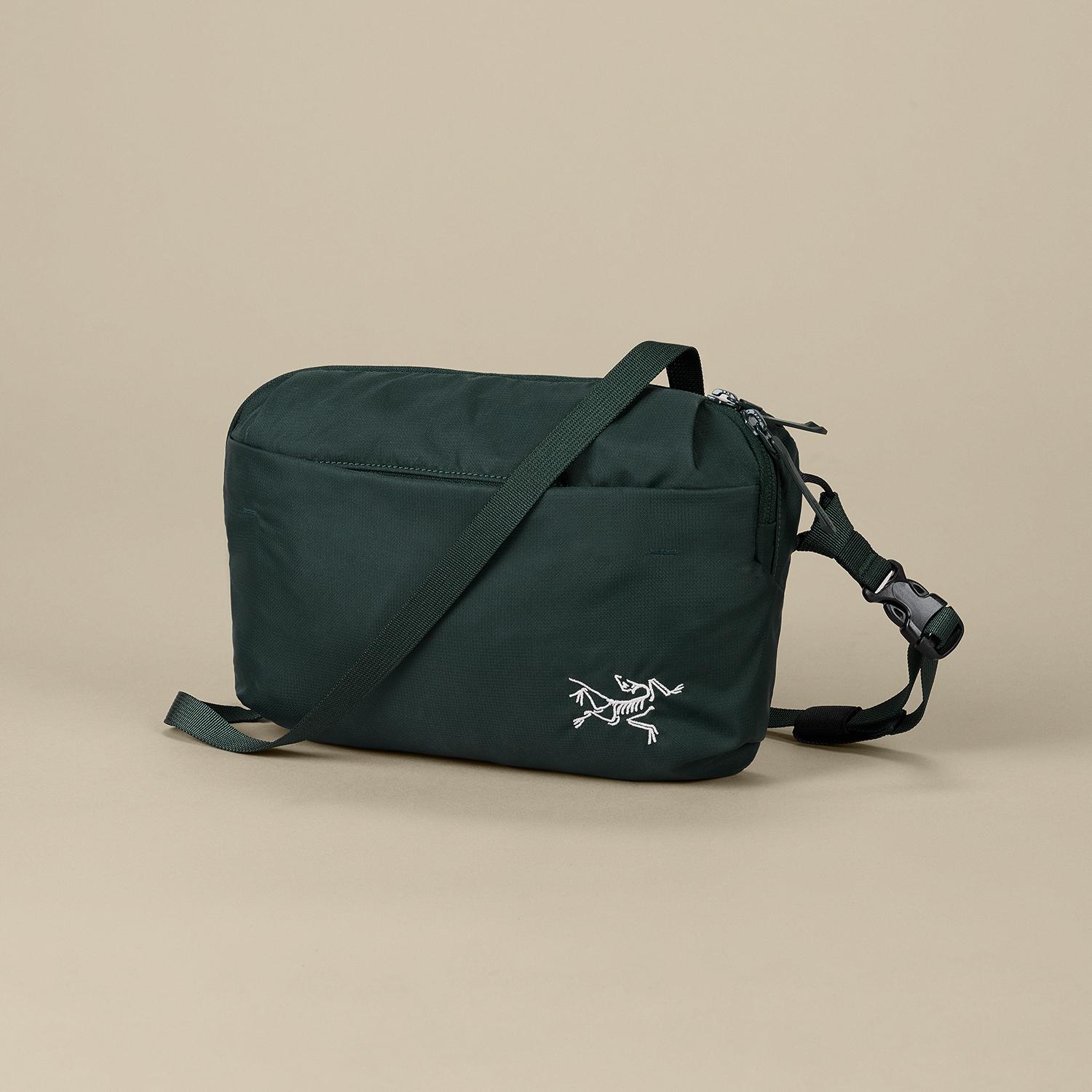 ARC'TERYX ARC'TERYX Heliad Crossbody｜OSHMAN'S ONLINE 公式通販