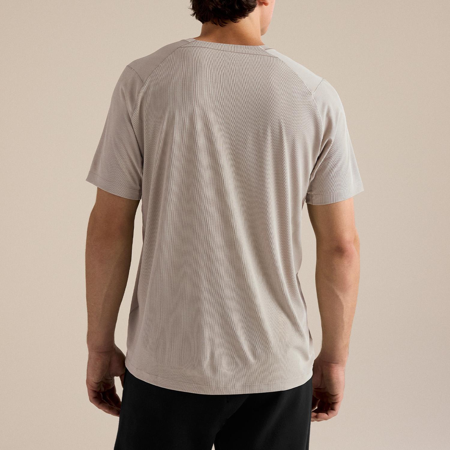 ARC'TERYX ARC'TERYX Cormac Logo SS M｜OSHMAN'S ONLINE 公式通販