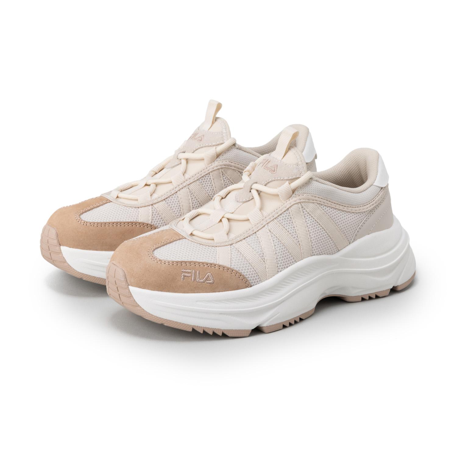 【2026年最新】レディース厚底シューズは「フェミニン×スポーツ」？人気商品や骨格タイプ別に紹介