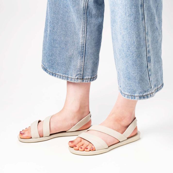 IPANEMA �o�C�u�����g �T���_�� BEIGE/BEIGE/GRE