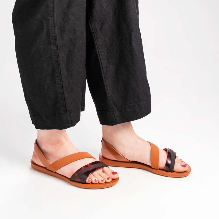 IPANEMA �o�C�u�����g �T���_�� BROWN/TURTLE/Be