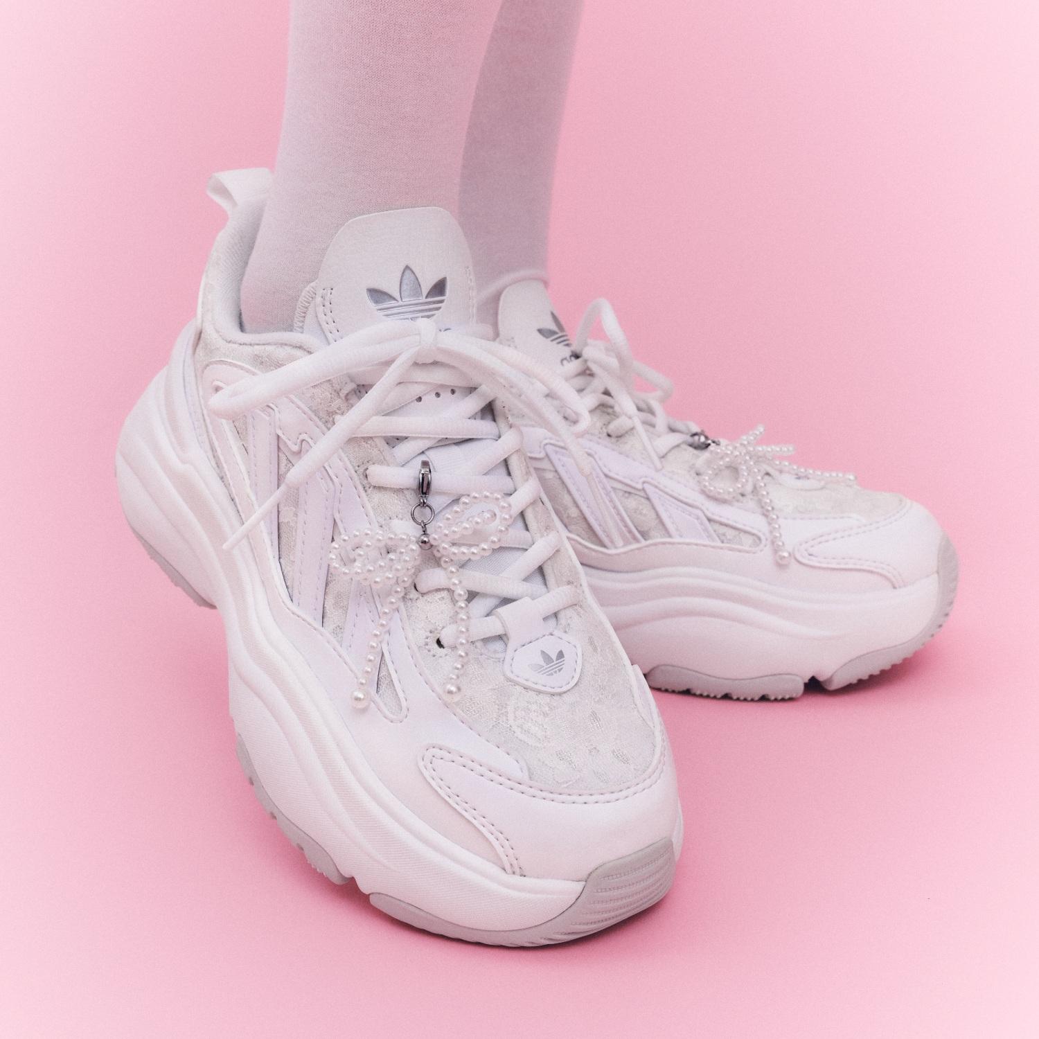 adidas オズ（23.5cm、24cm）｜ABC-MART GRAND STAGE【公式通販】
