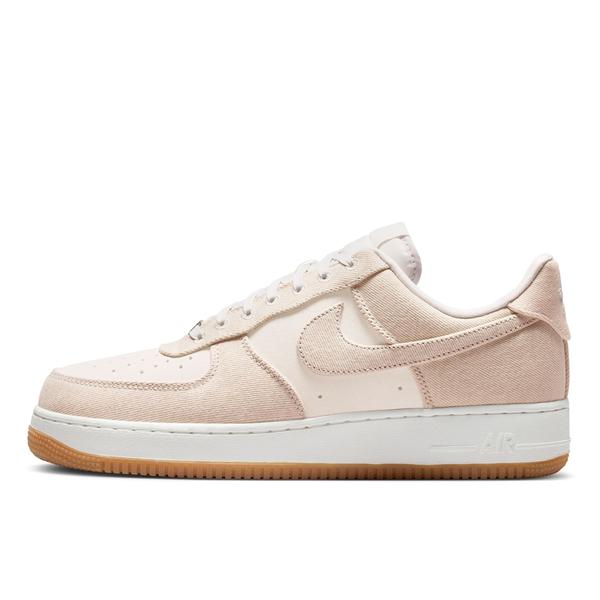 NIKE エア フォース 1 '07 LV8 ベージュ 24cm