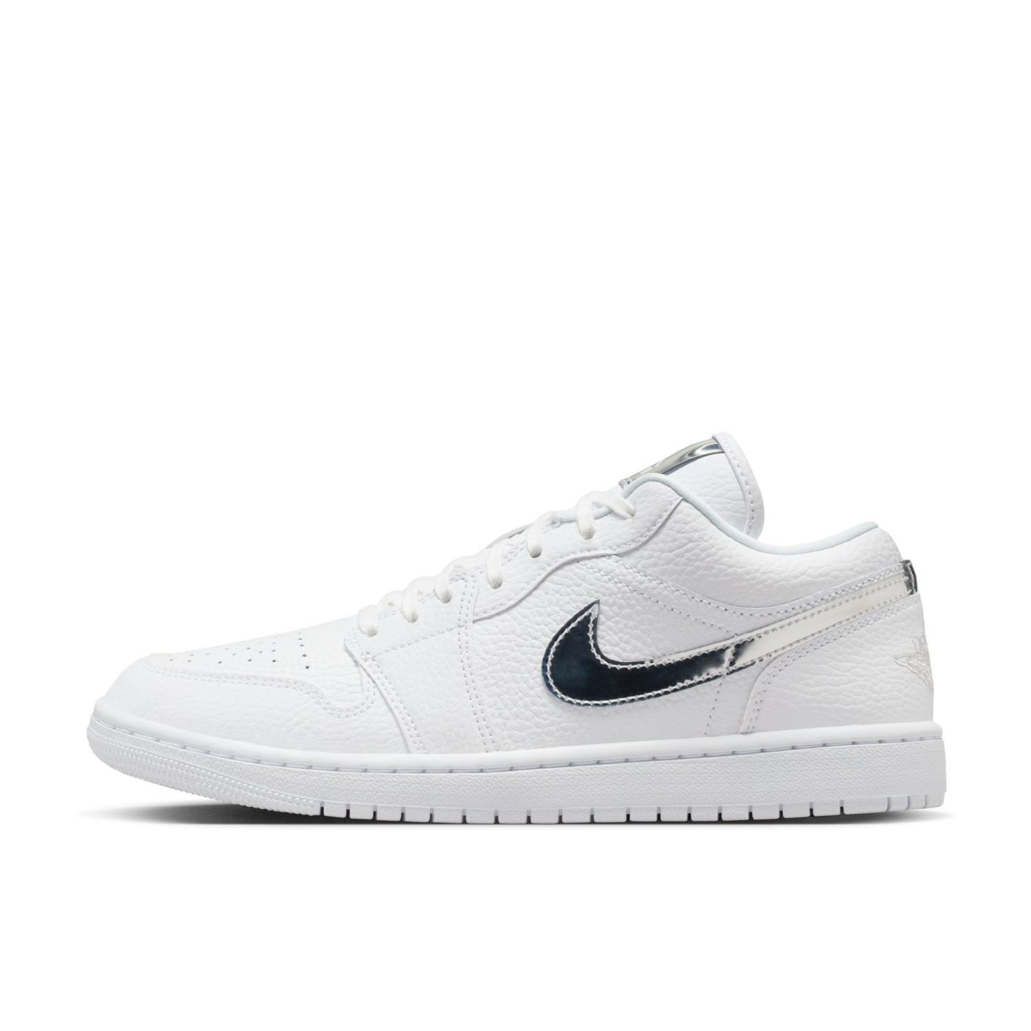  JORDAN BRAND W AIR JORDAN 1 LOW SE画像1