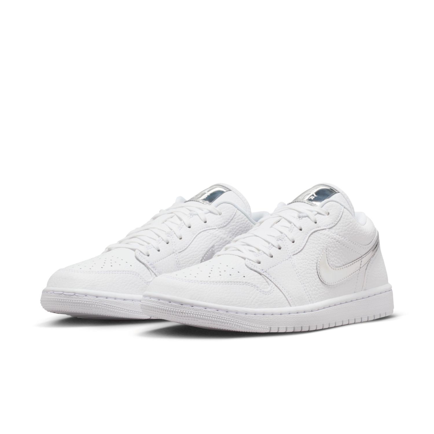  JORDAN BRAND W AIR JORDAN 1 LOW SE画像2