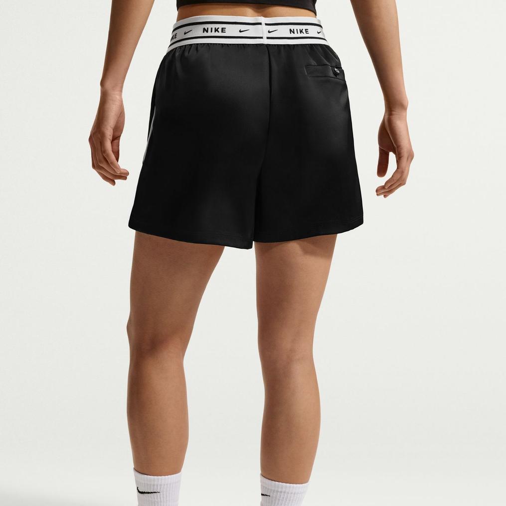  NIKE NIKE Sports Wear Loose Midrise Satin Short画像3