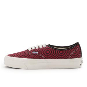 HERITAGE RED