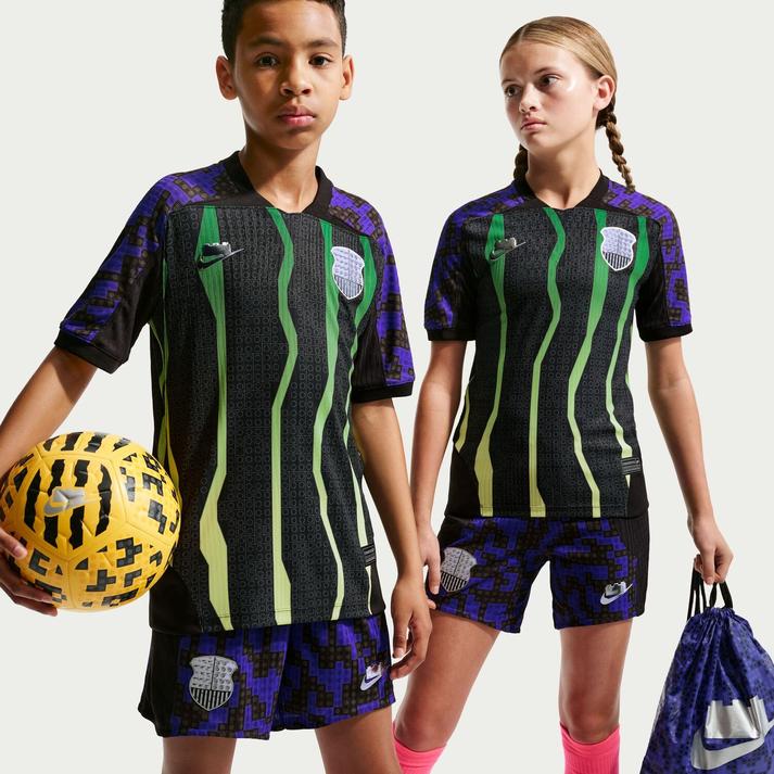 NIKE �V���[�g�X���[�u 010BLACK/LTLQLM