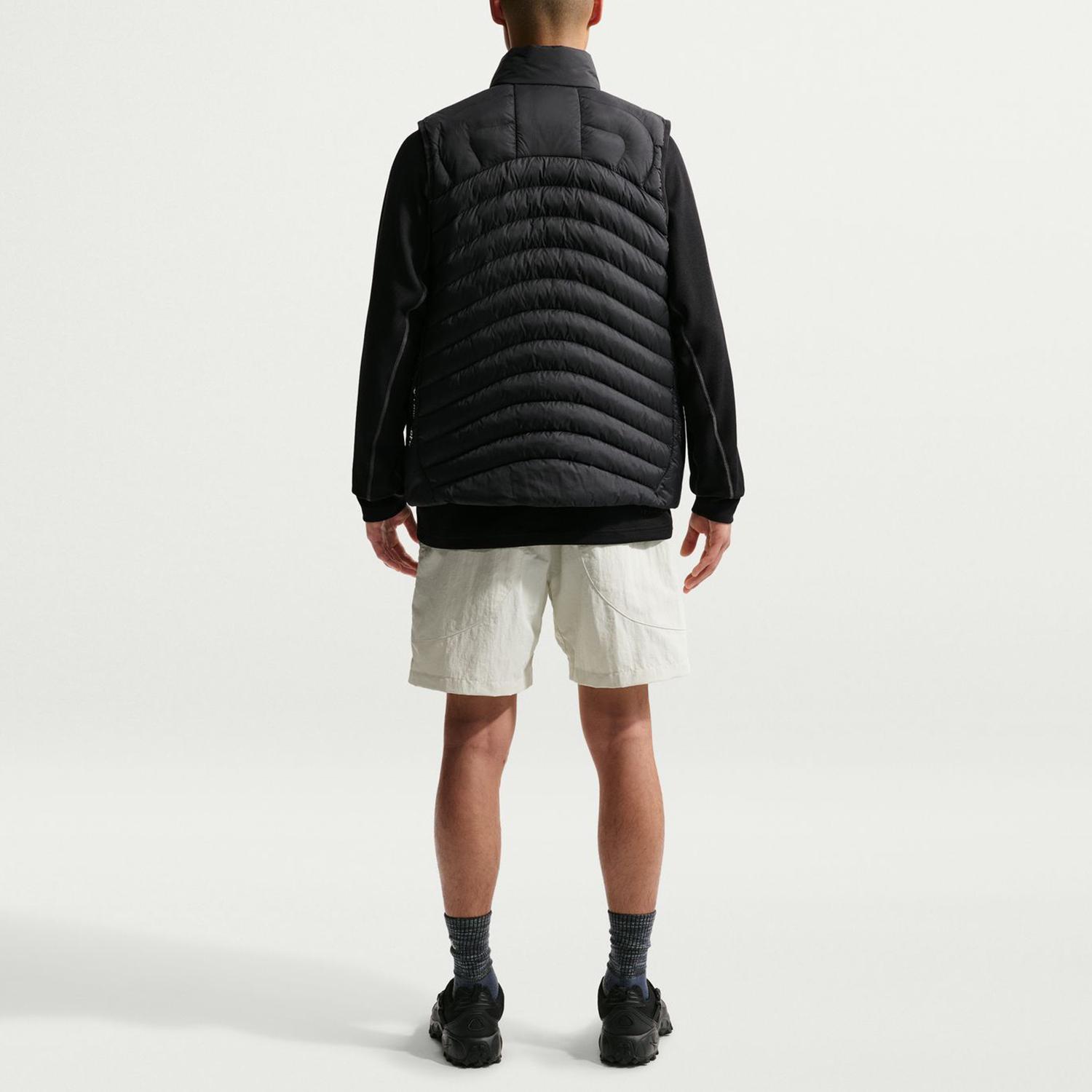 【ニベアマン】 2点まとめ買い　カーゴショーツ とスウェット NIKE NIKE ACG 