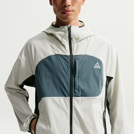 NIKE ACG ファイブタワーズ UV プロテクションジャケット