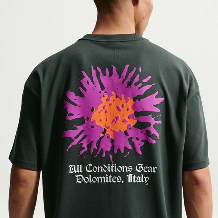 NIKE ACG Dri-FIT Tシャツ