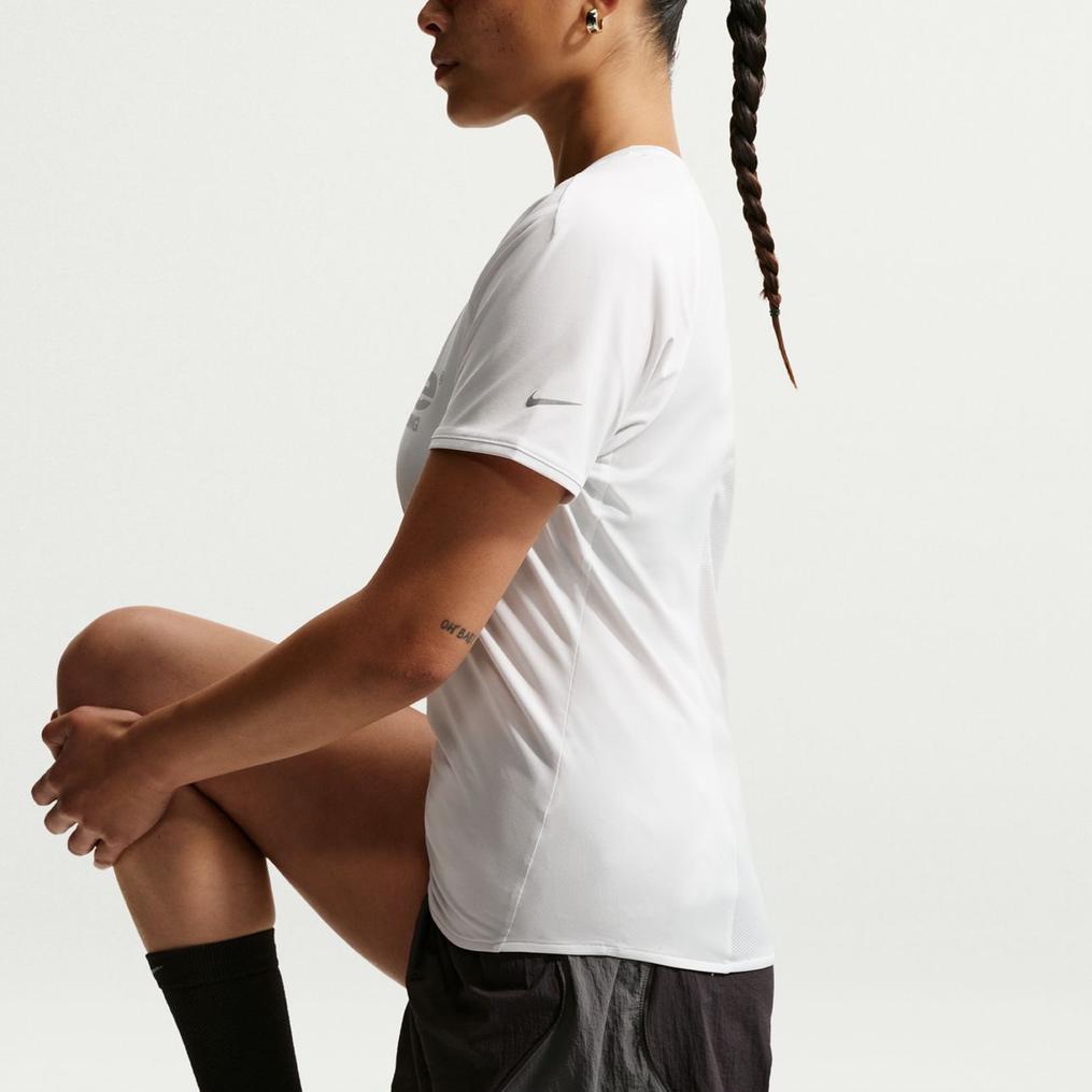  NIKE NIKE Swift Dri-FIT Running Top画像2
