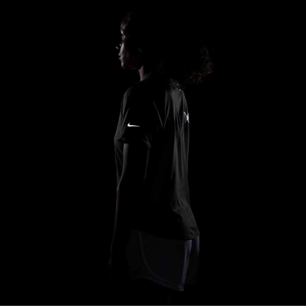  NIKE NIKE Swift Dri-FIT Running Top画像5
