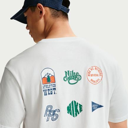 NIKE スポーツウェアTシャツ